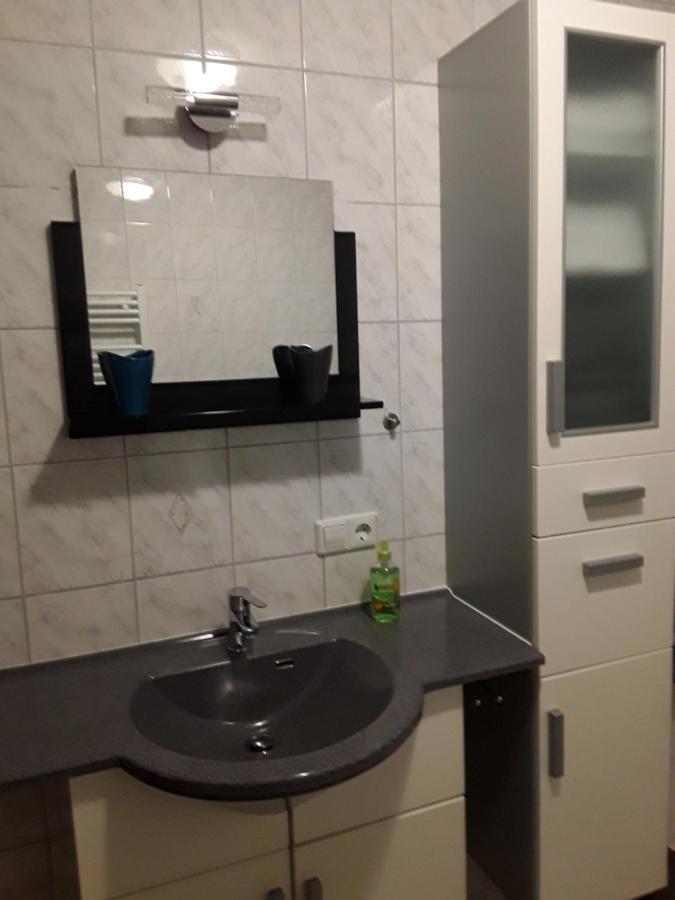 Ferienwohnung Mayer Kirchheim am Ries Esterno foto